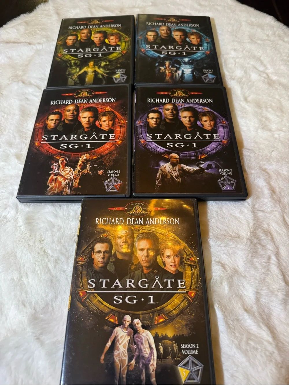 Stargate SG-1 Complete Seasons 1-4 Box Set - Blue, Gold, Green, Red DVDs